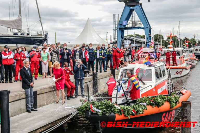 Read more about the article Taufe Seenotrettungsboot 82 auf den Namen HERWIL GÖTSCH